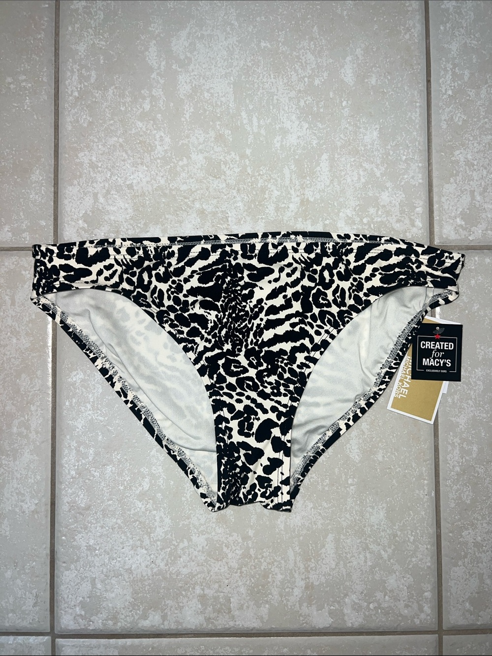Michael Kors Women's Animal Print Classic Bikini Bottoms Size Medium